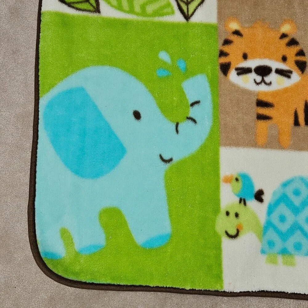 Garanimals Fleece Baby Blanket 30x45 Giraffe Elephant Monkey Tiger Turtle Bird